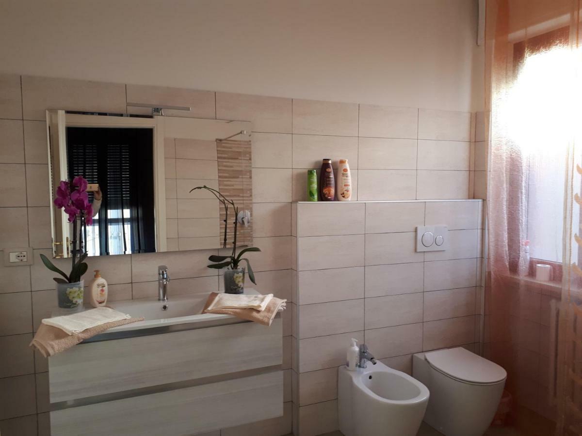 Casa Delle Orchidee Otel Alba  Dış mekan fotoğraf